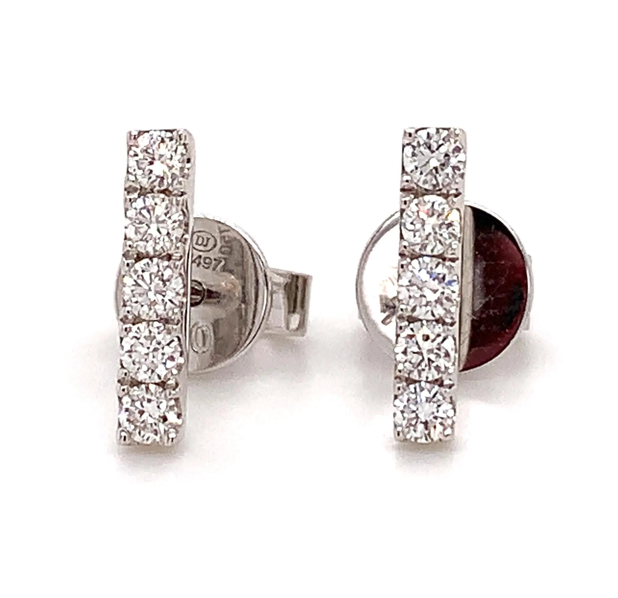 0.35 ct tw Bar Diamond Earrings