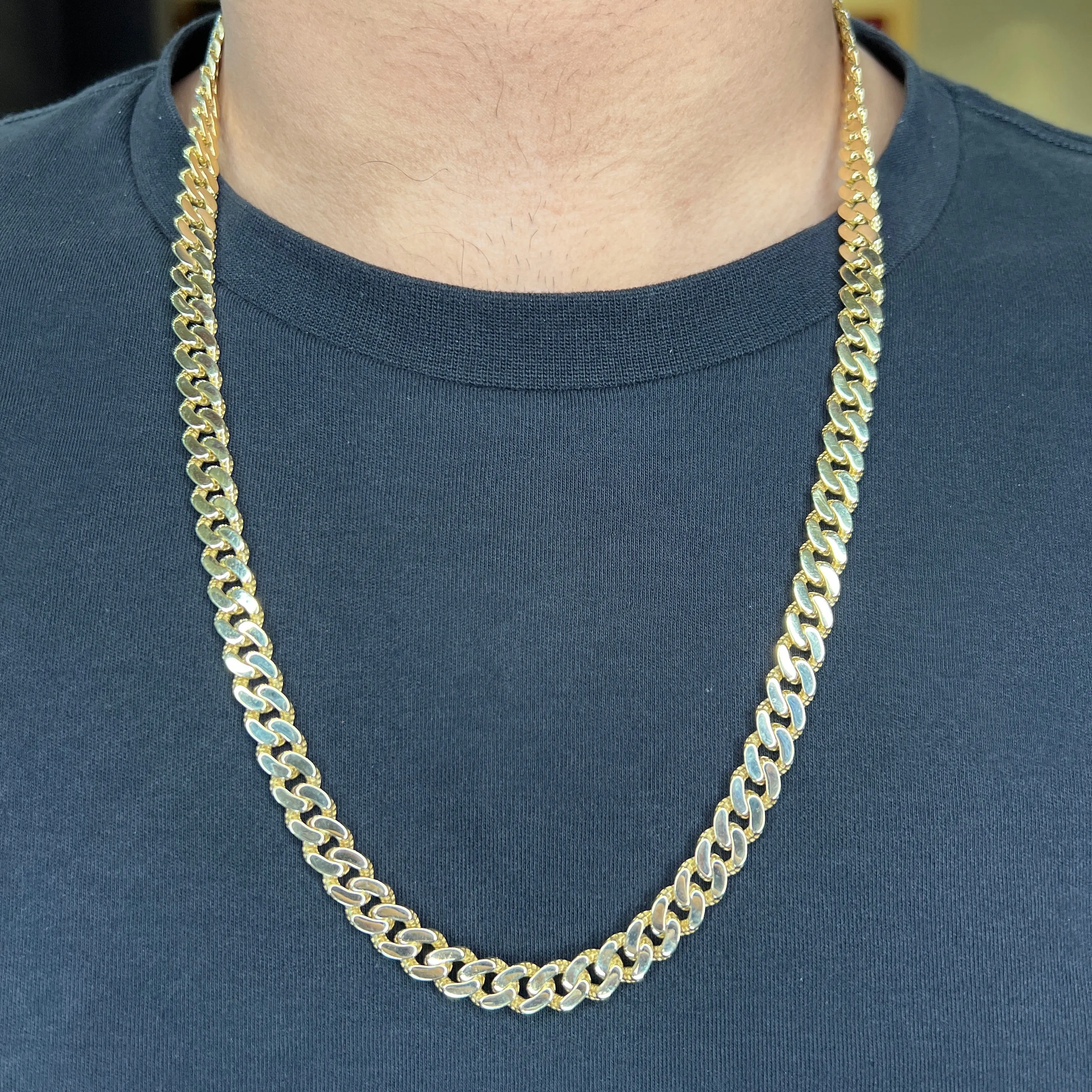 10K Yellow Gold (8mm) Classic Monaco Diamond Cut Chain with Pavee Lock (20 - 24")