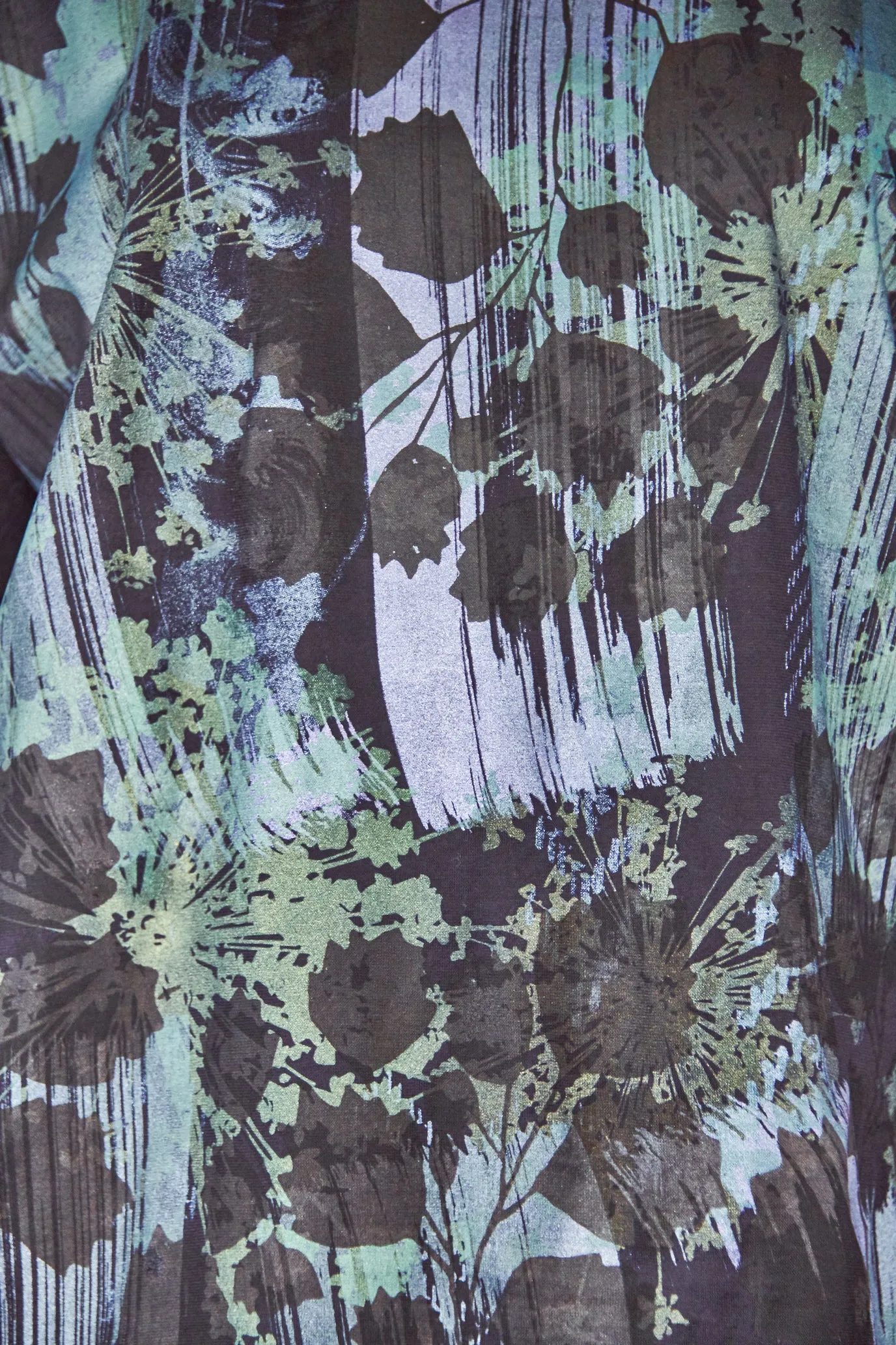 1171 Fiona Tee Blackest-Tropical Silhouette