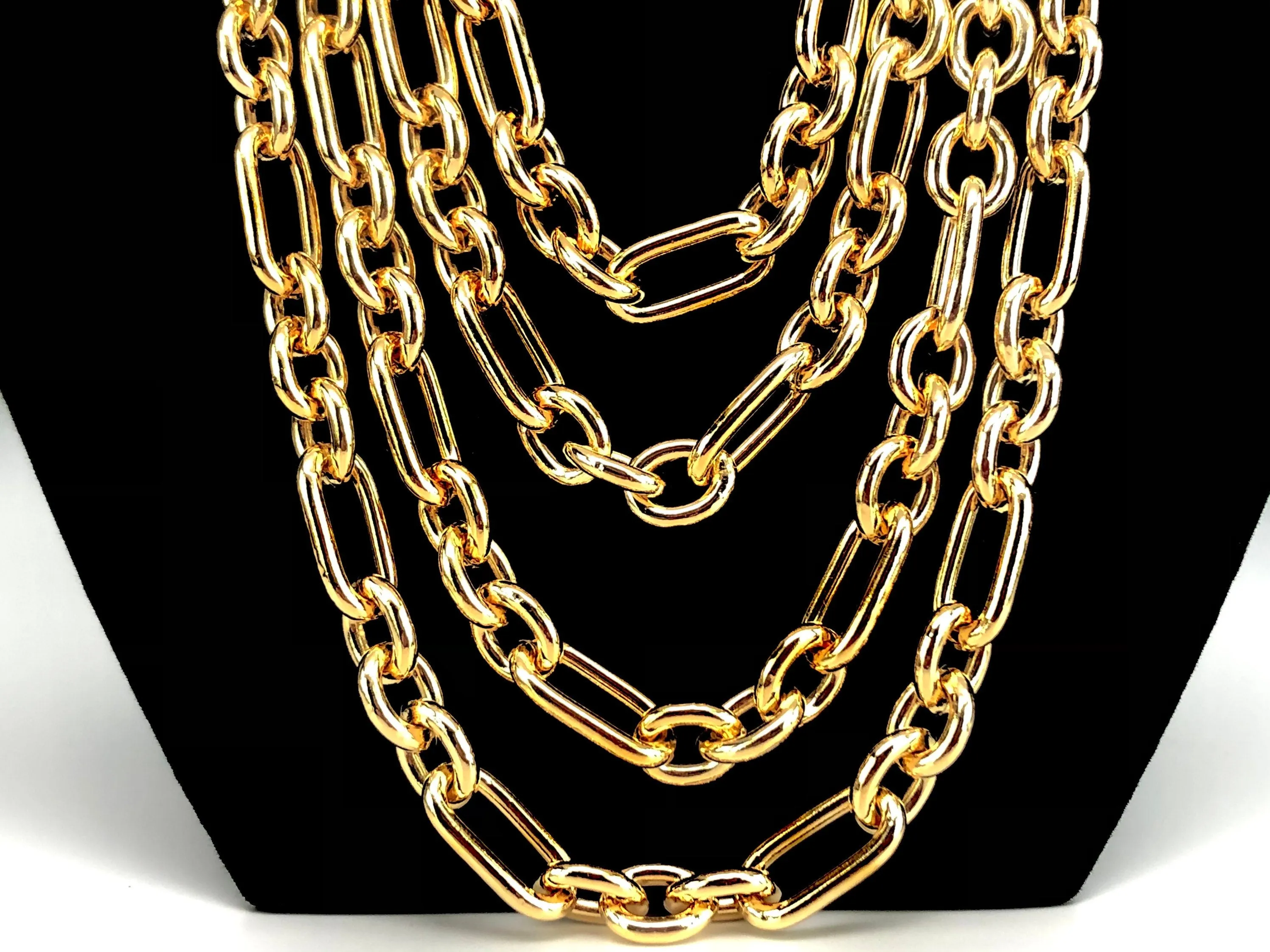 14KGF Figaro Smooth 13mm Chain Sku#983SIL/D