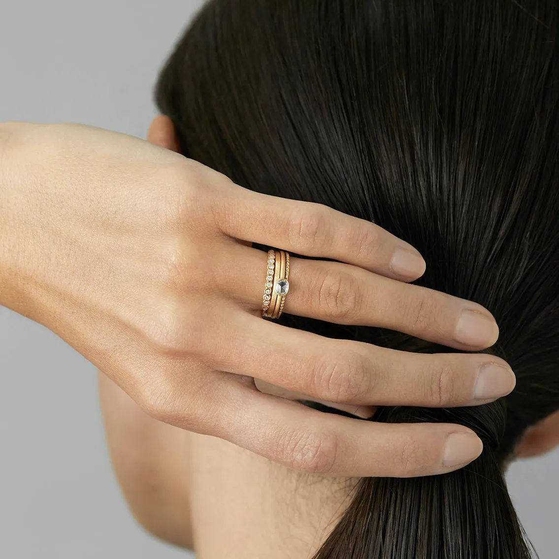 1.5mm Rough-Textured Square Band | R7401