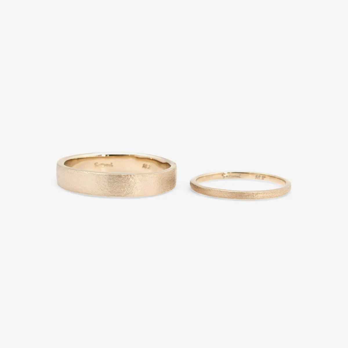 1.5mm Rough-Textured Square Band | R7401