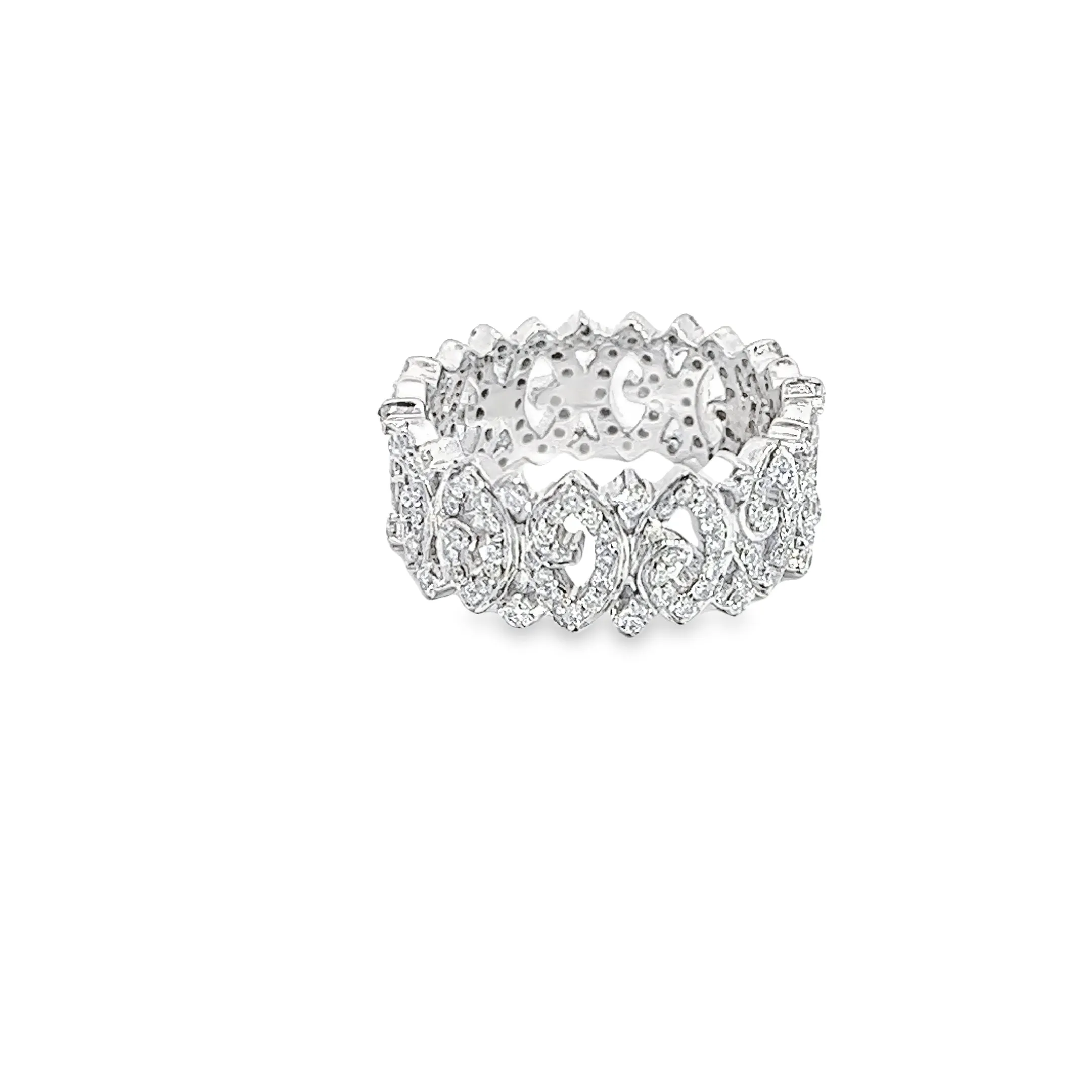 18k white gold 1.50ct G VS2 Round diamond ring