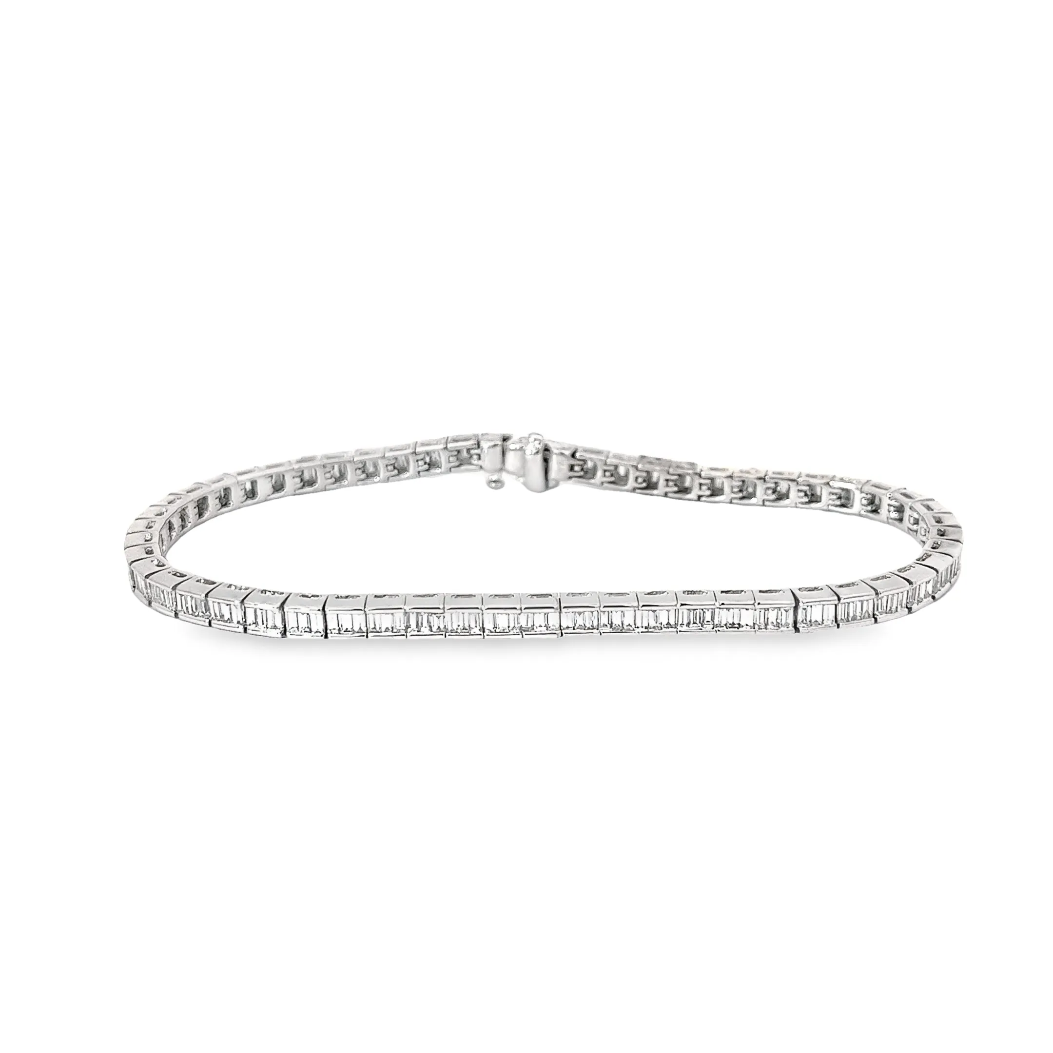 18K WHITE GOLD 3.31CT EVS1 BAGUETTE DIAMOND TENNIS BRACELET