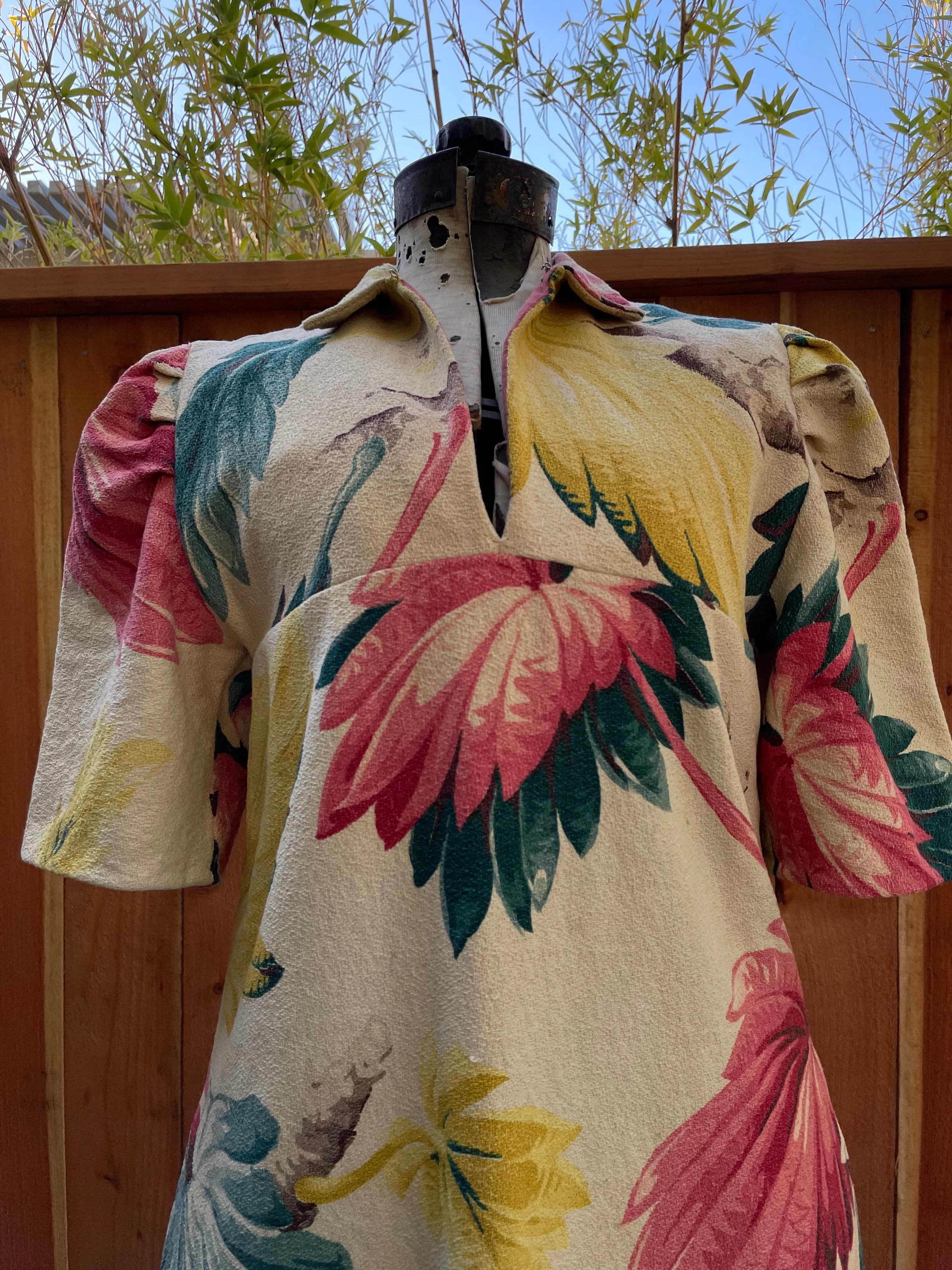 1930s Tropical Bark Cloth Puff Sleeve Midi Dress