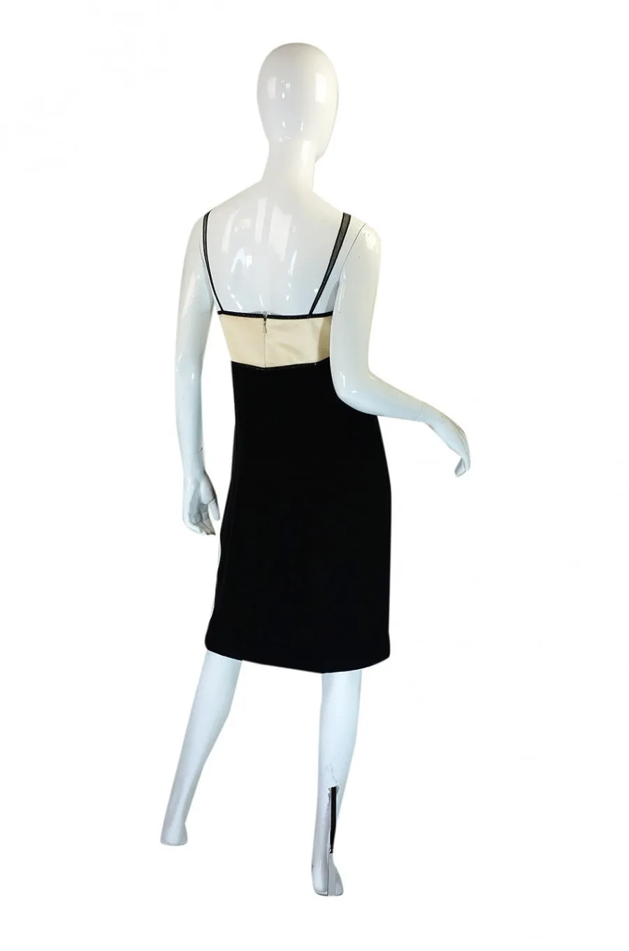 1990s Geoffrey Beene Graphic Shift Dress