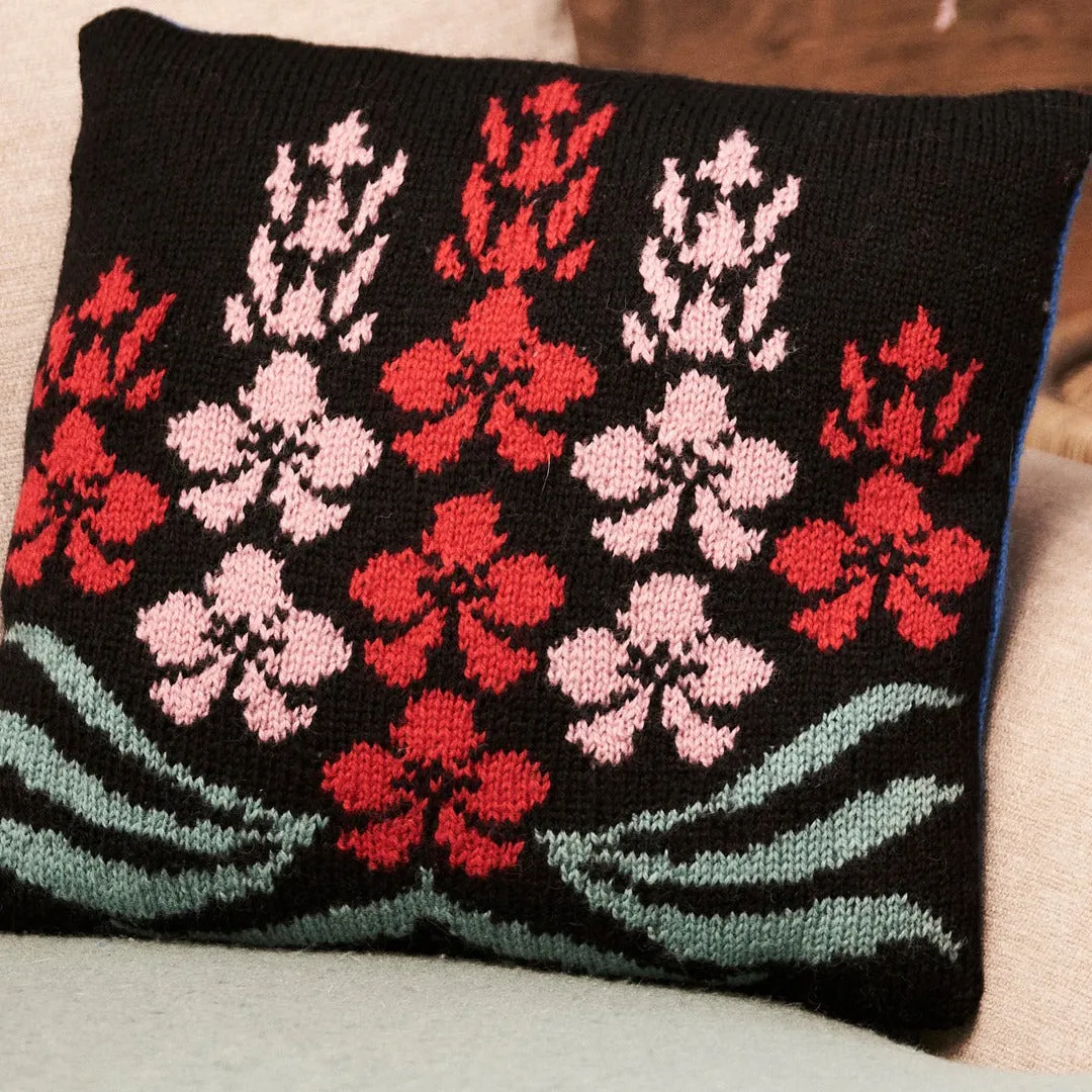 Arne & Carlos Jannicke Cushion Kit