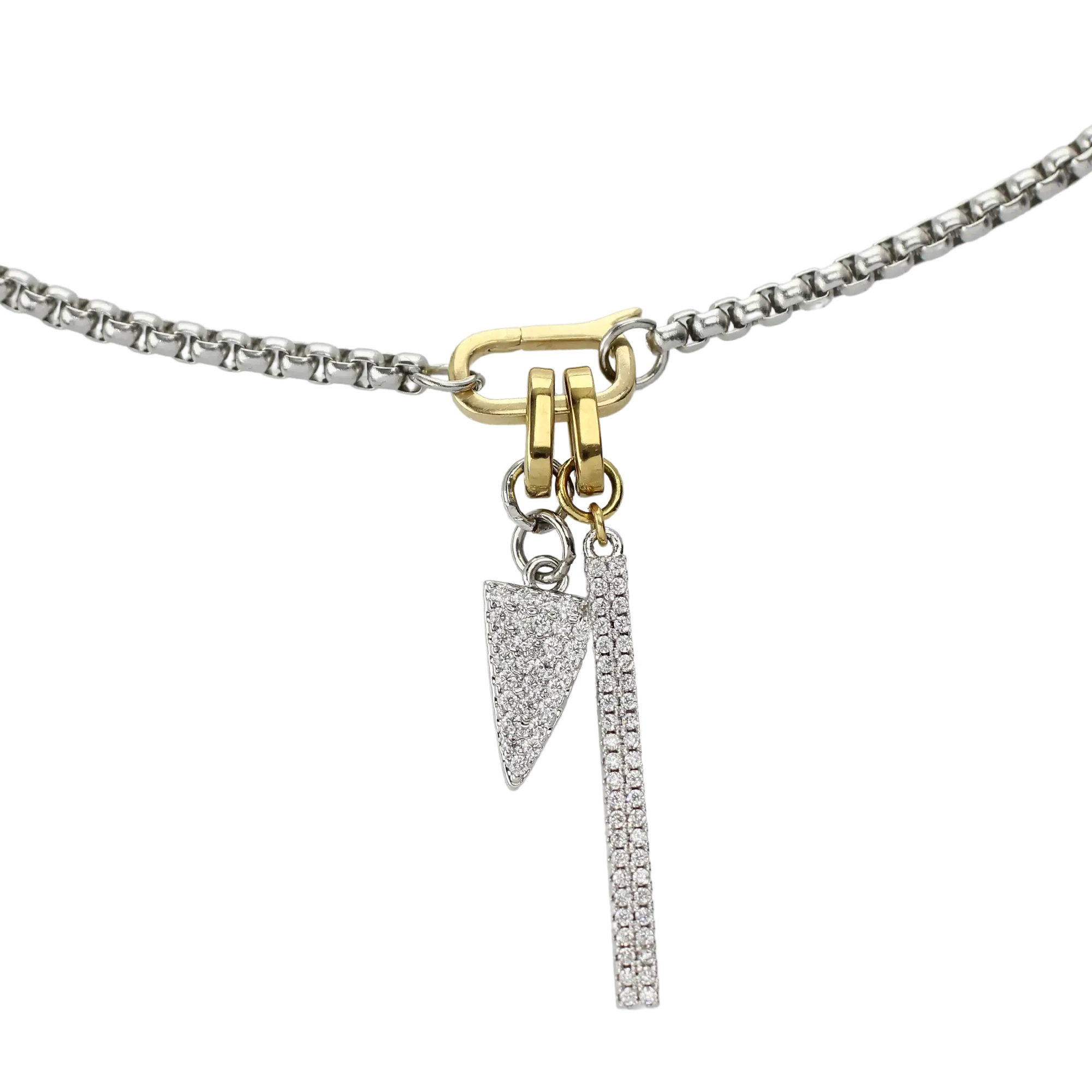 DAGA LINK CHARM