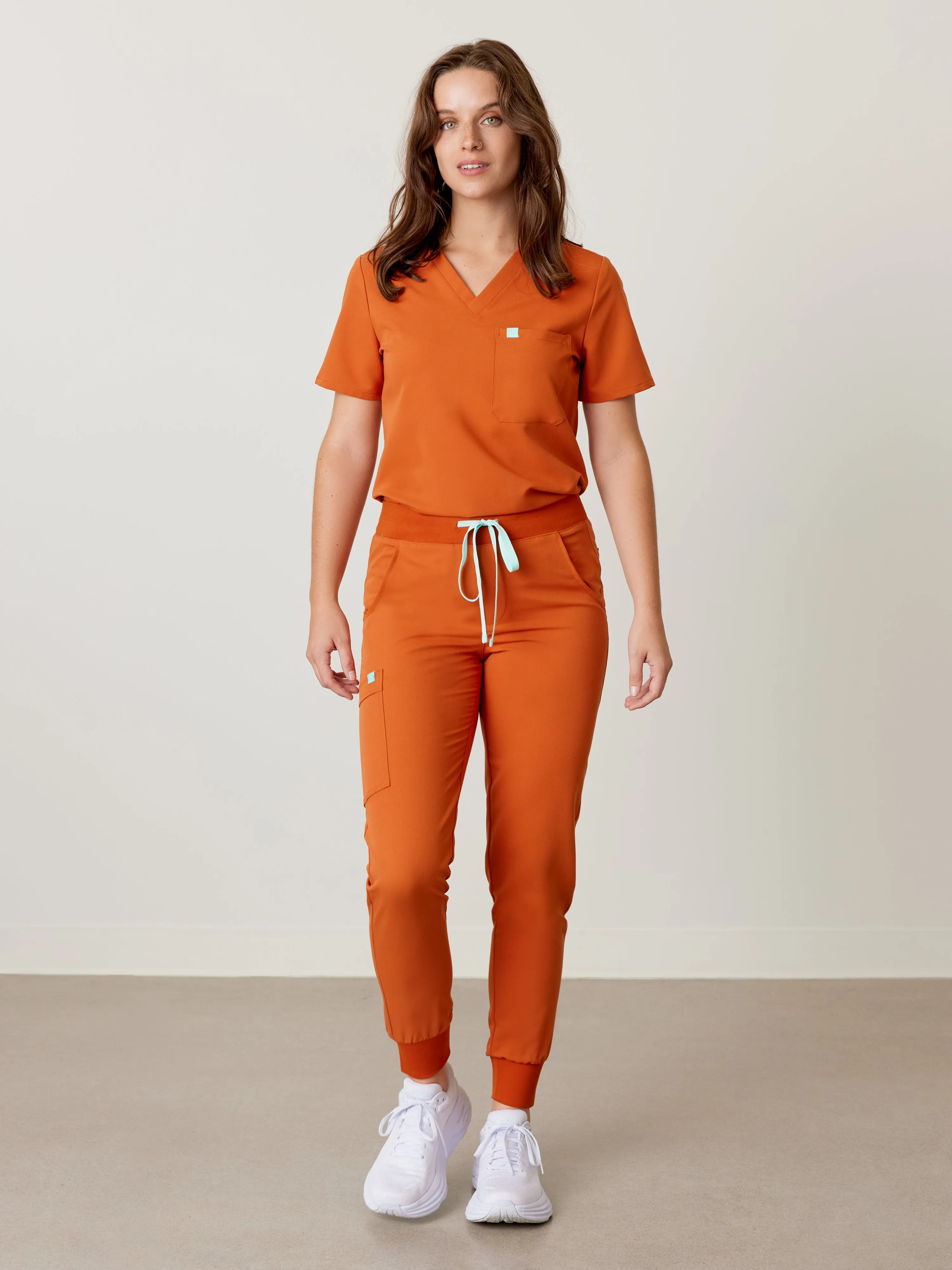 DEMI RE-GARDE™ - ROUILLE - Jogger Scrub Pants- SILVADUR™ - FINAL SALE||DEMI RE-GARDE™ - ROUILLE - Pantalon Jogger - SILVADUR™ - VENTE FINALE