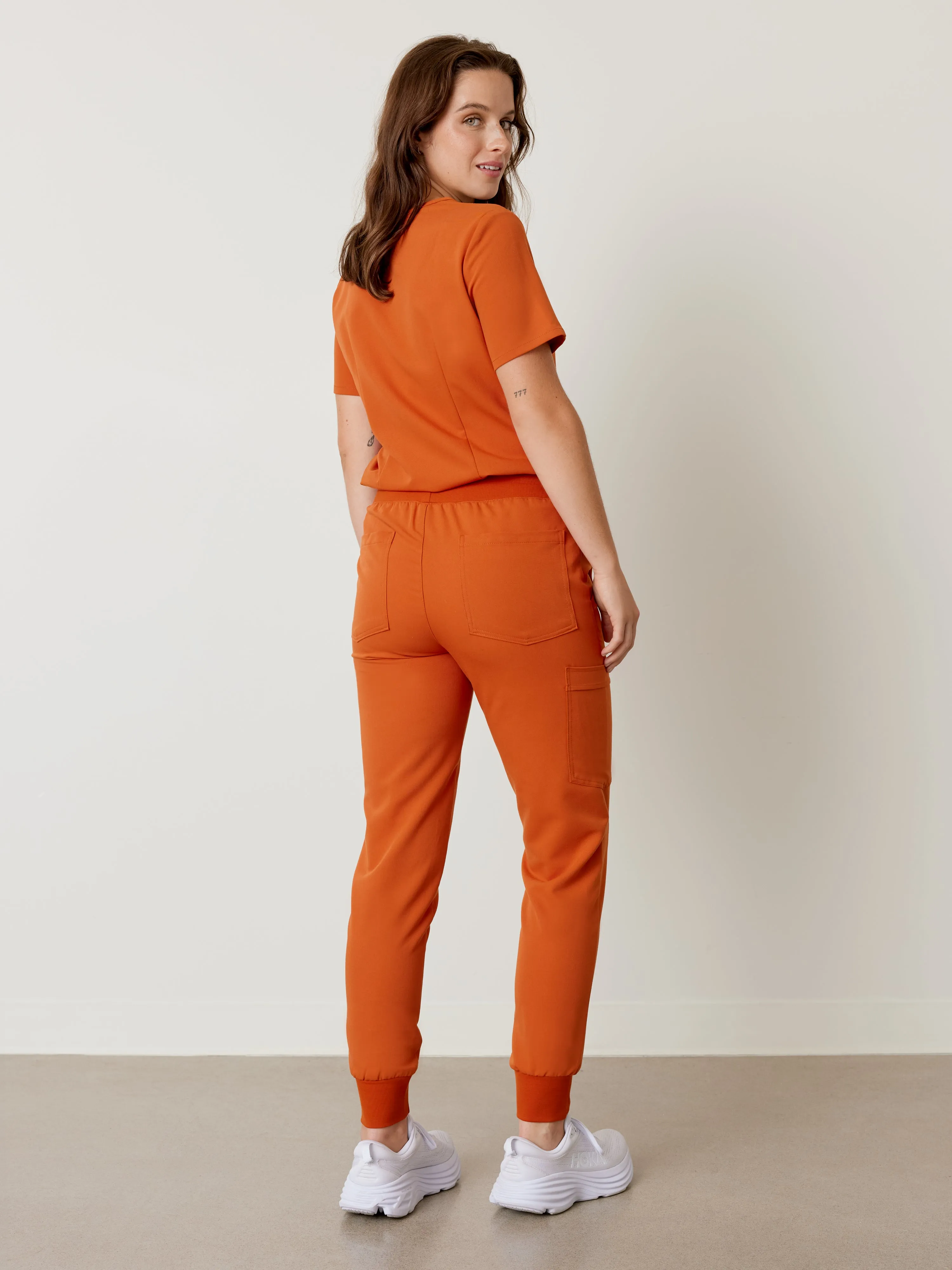 DEMI RE-GARDE™ - ROUILLE - Jogger Scrub Pants- SILVADUR™ - FINAL SALE||DEMI RE-GARDE™ - ROUILLE - Pantalon Jogger - SILVADUR™ - VENTE FINALE