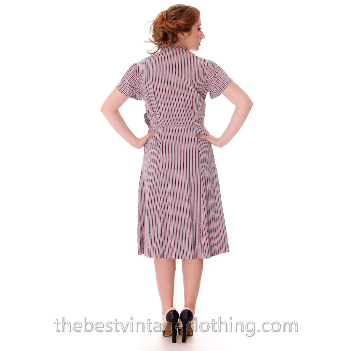 Early 1940s VTG House Dress Blue Red Striped Seersucker 37-25-38 Junior Center Guernsey Pie