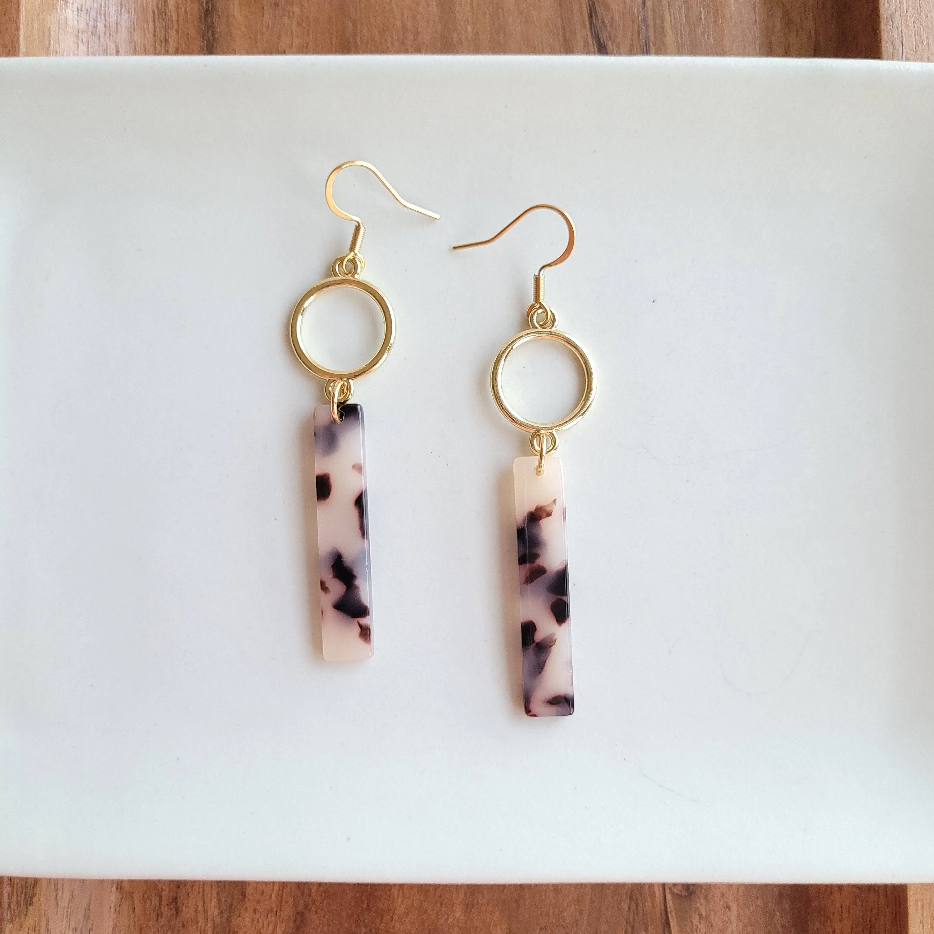 Earrings, Isabella - Blonde Tortoise