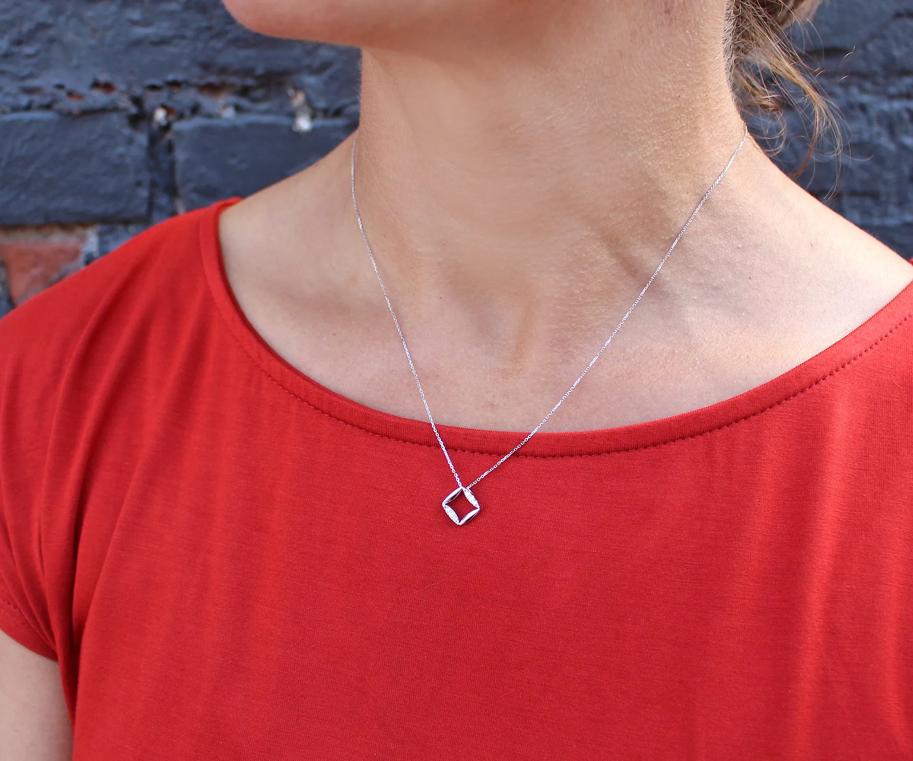 Fancy Open Square Small Diamond Necklace