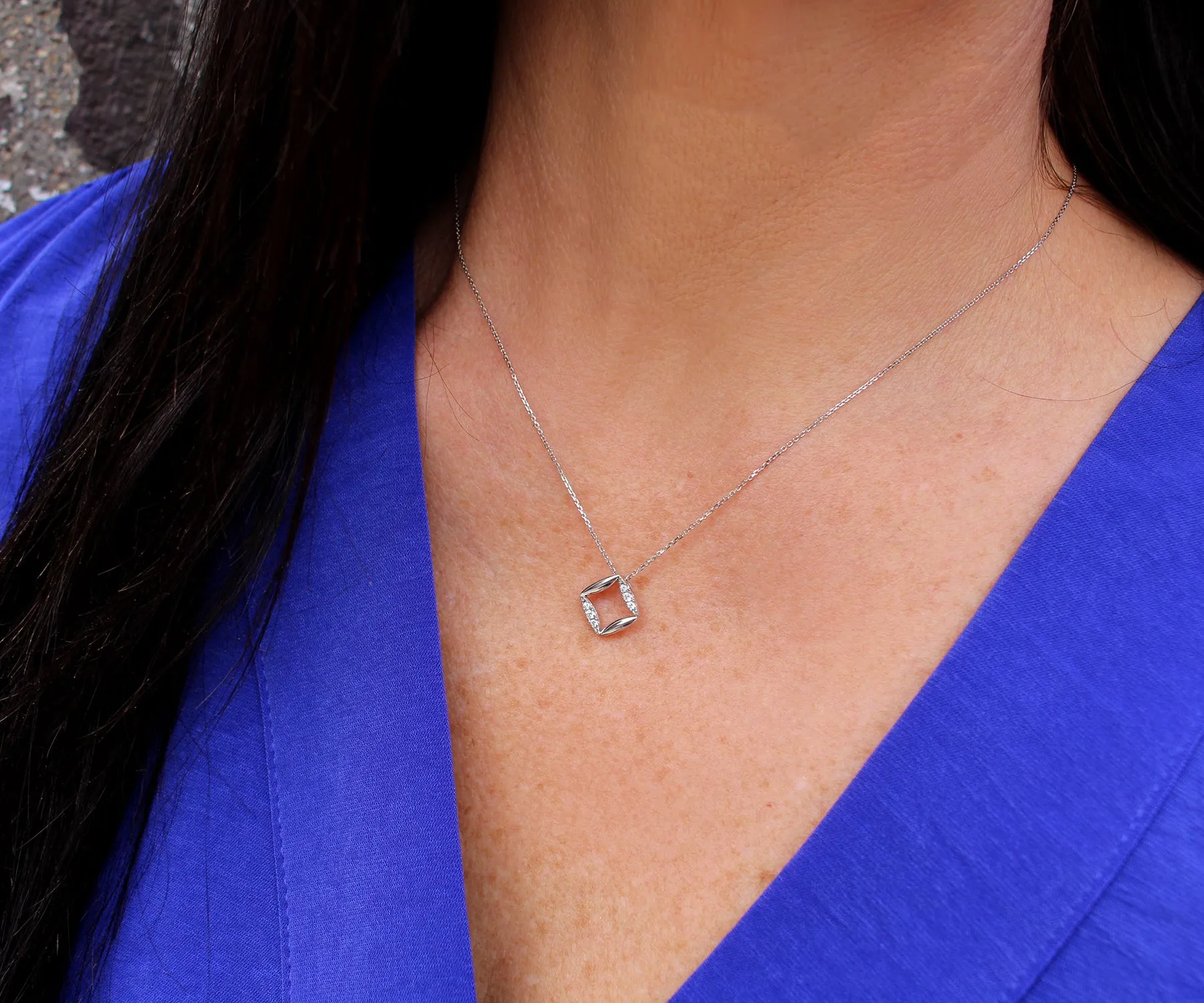 Fancy Open Square Small Diamond Necklace