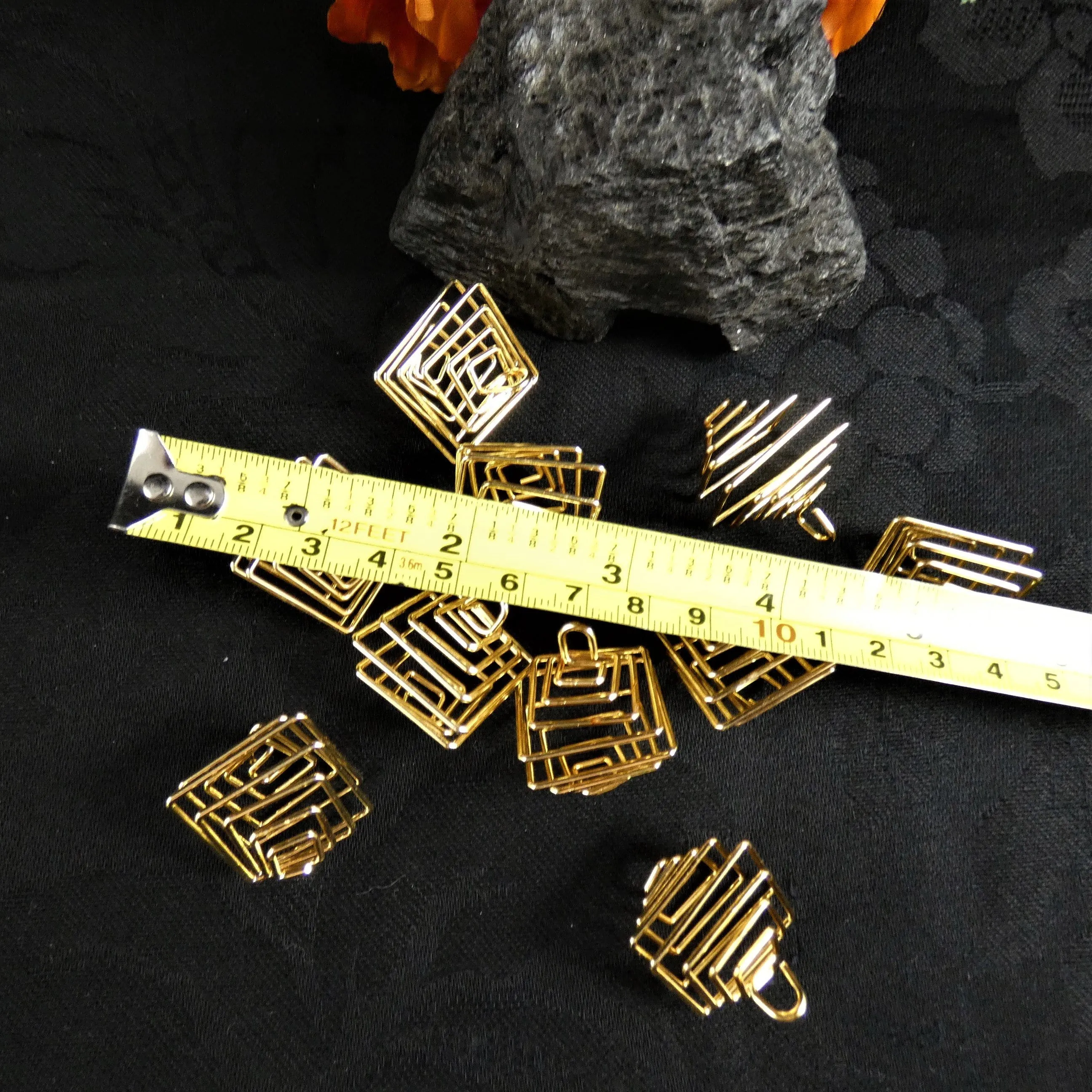 Gold Cage(square)