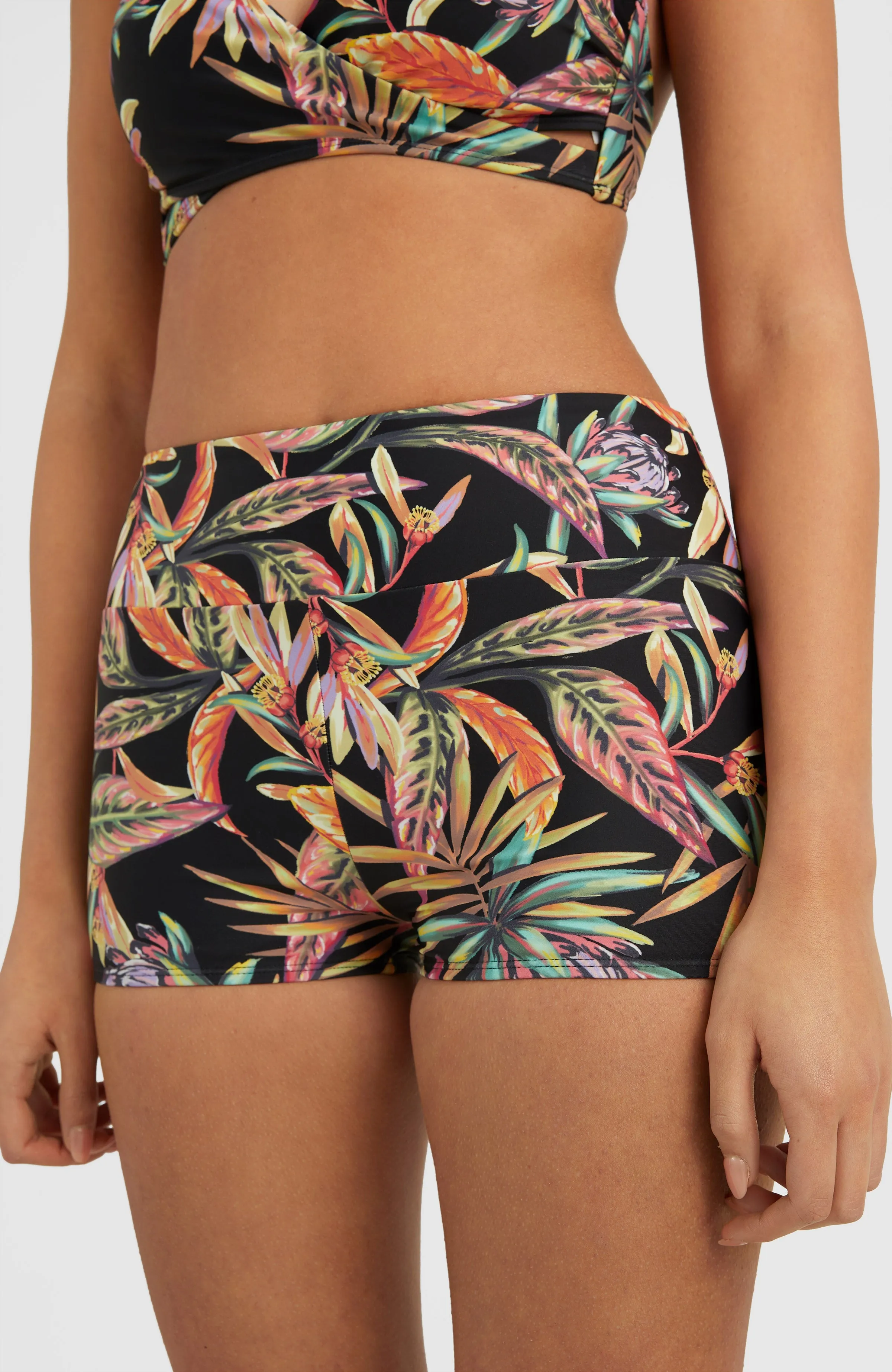 GRENADA  BOTTOM | Black Tropical Flower