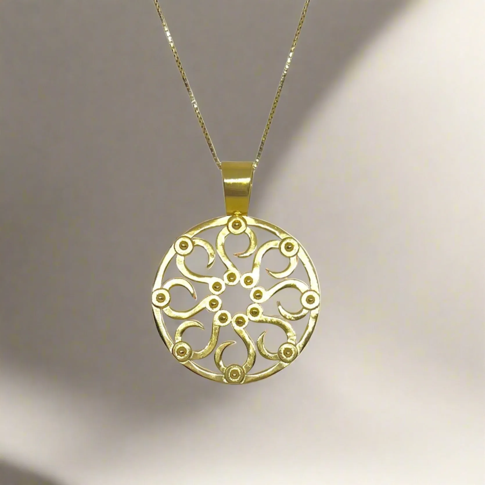 Hemera Pendant
