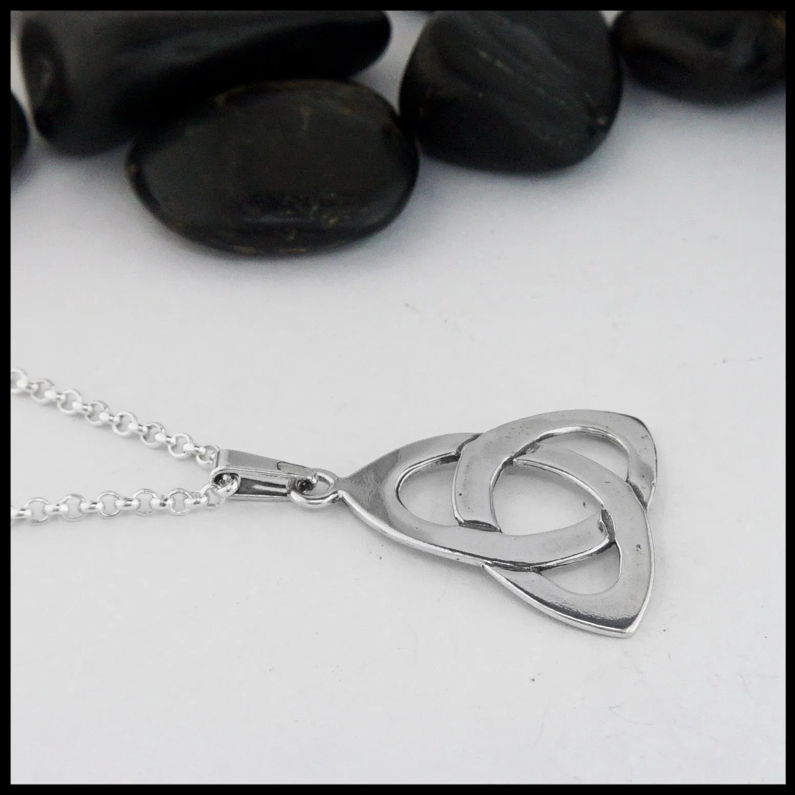 Large Trinity Pendant in Silver