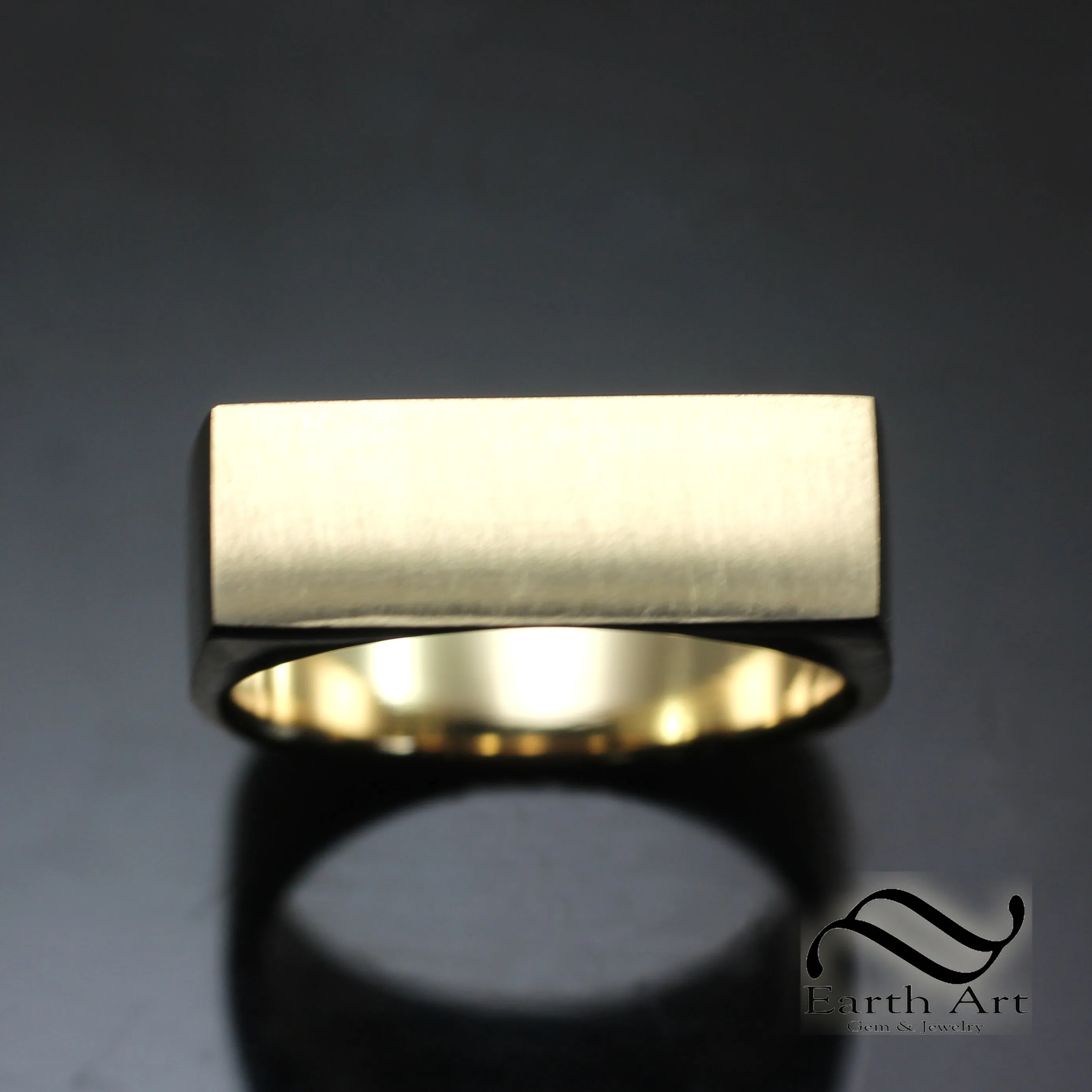 Minimalist Rectangle Signet Ring