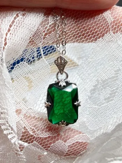 P15, Rectangle Pendant, Vintage Art Deco Necklace, Design#P15