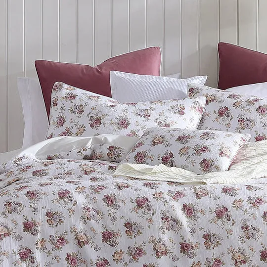 Platinum Collection ROSETTE PLUM QUILT COVER SET