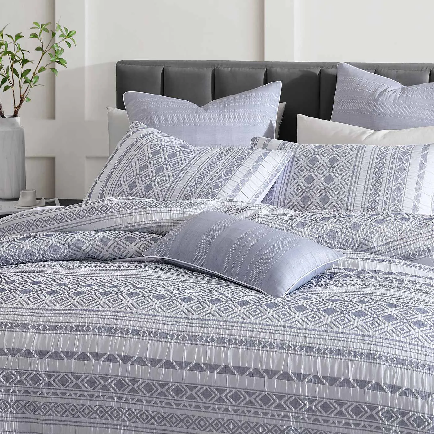 Platinum Collection THIAGO SLATE QUILT COVER SET
