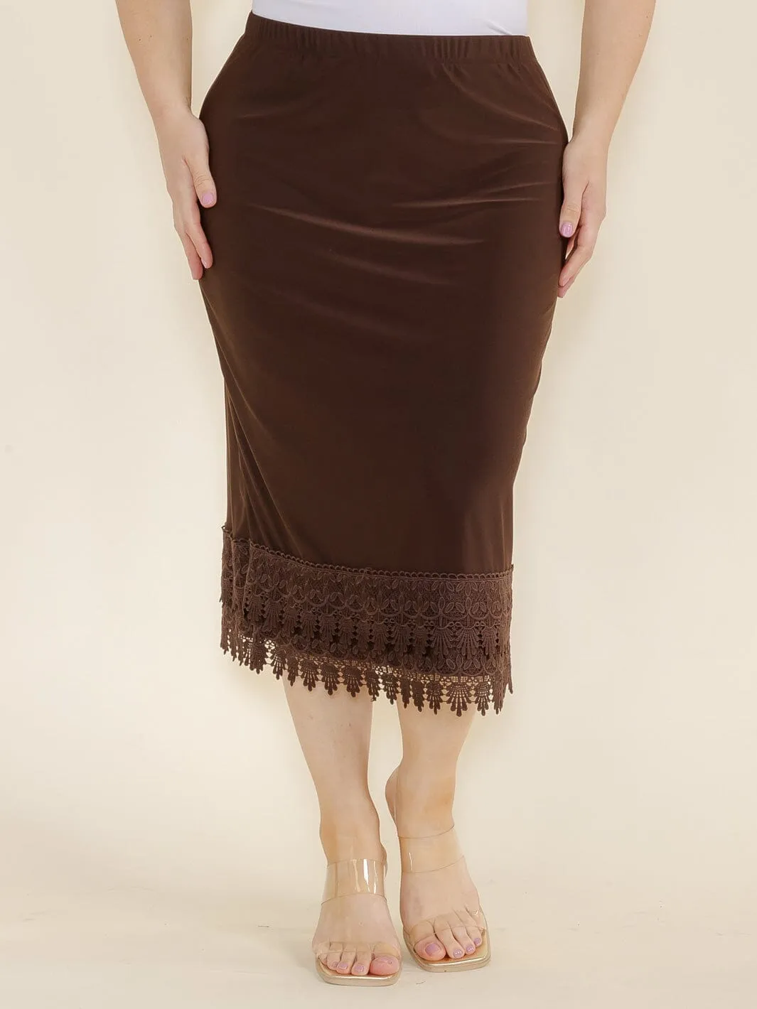 PLUS SIZE ELASTIC WAIST CROCHET BOTTOM HEM MIDI SKIRT