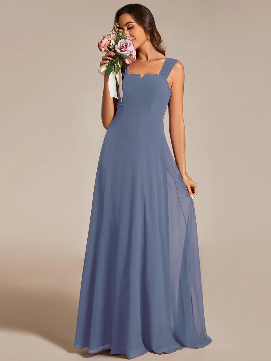 Robe de demoiselle d'honneur sans manches en mousseline de soie taille haute col carré