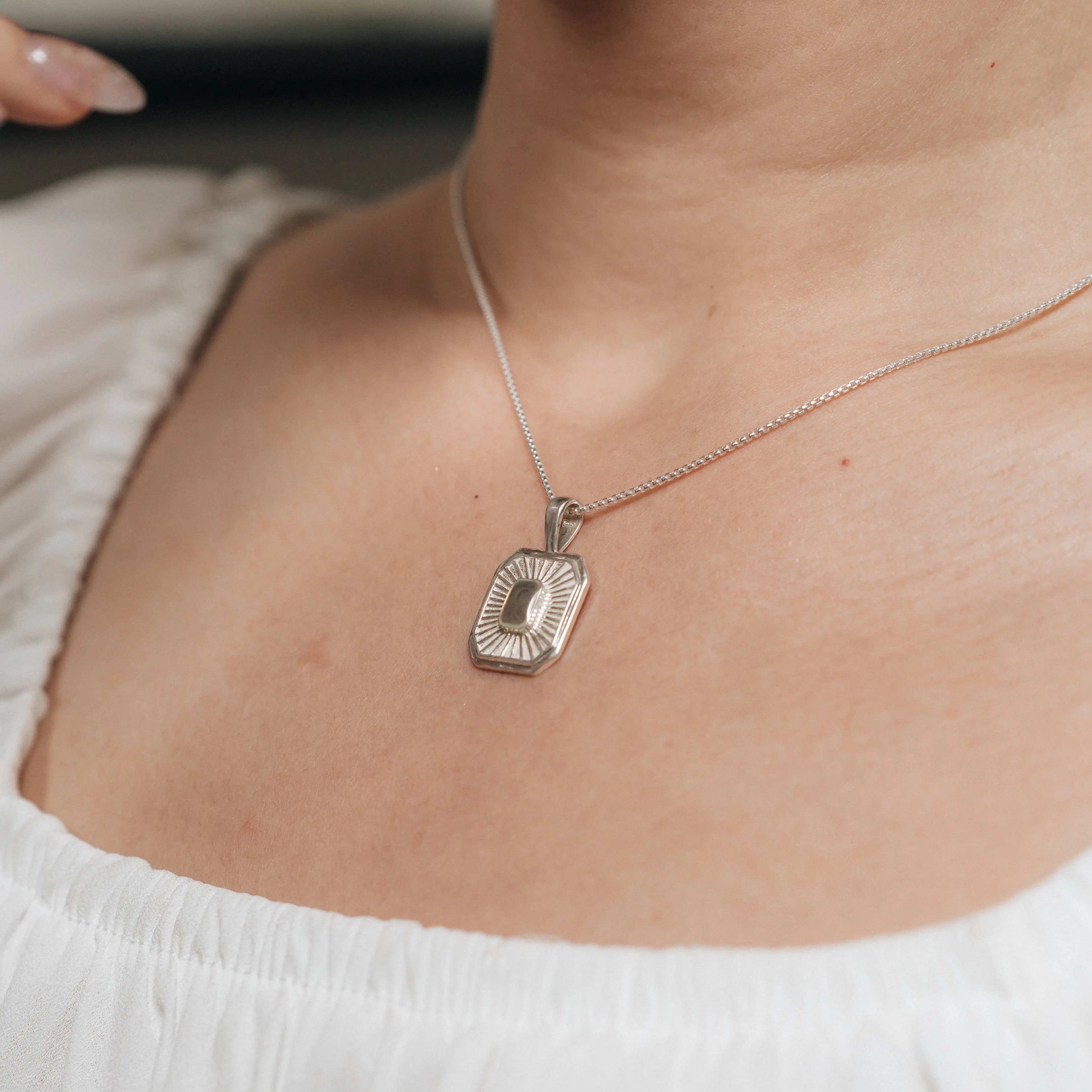 Tessa Cremation Necklace in 14K Rose Gold