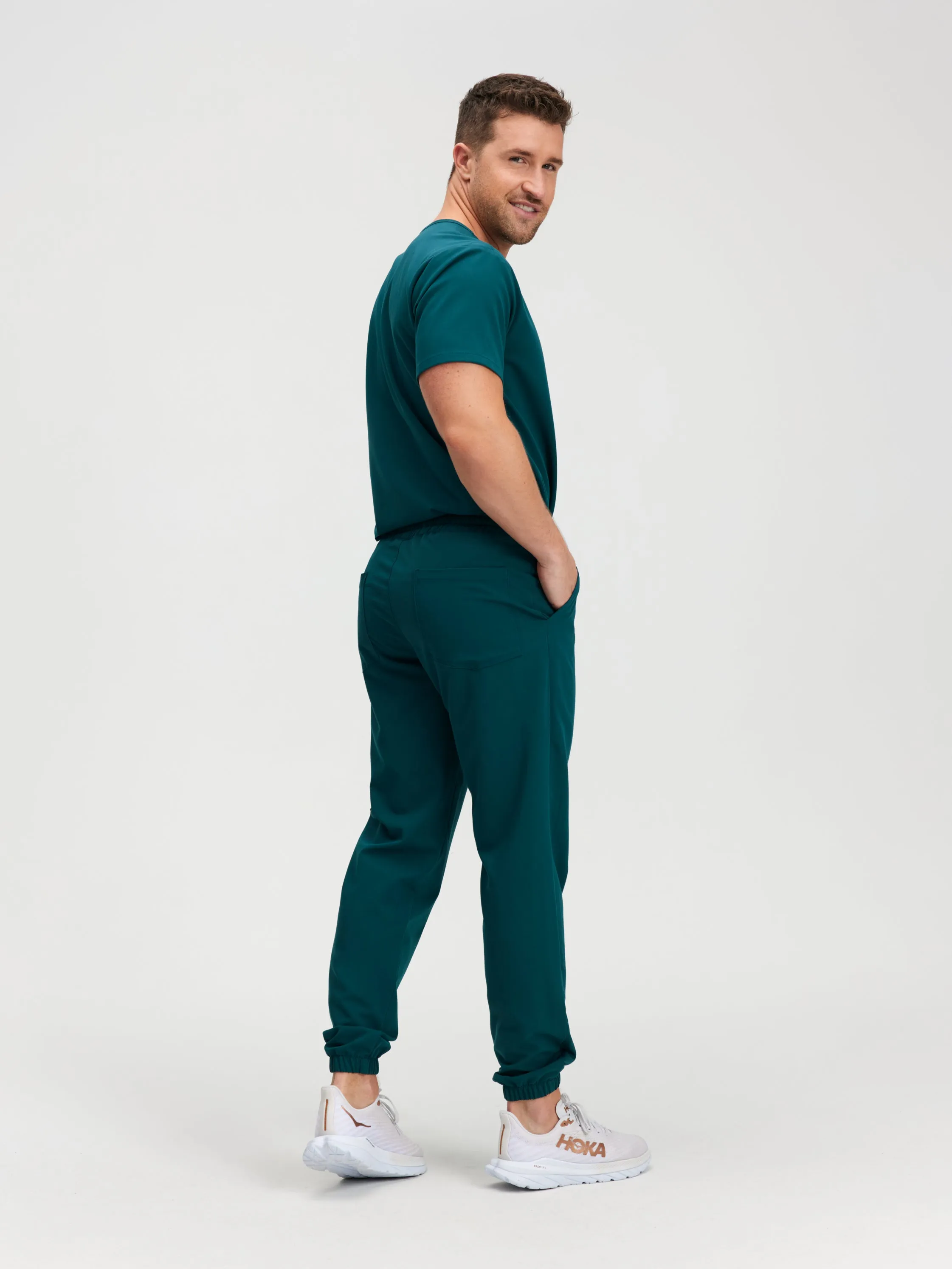 WILLIAM RE-GARDE™ - SARCELLE - Men's Jogger Pants - SILVADUR™||WILLIAM RE-GARDE™ - SARCELLE - Pantalon Jogger - SILVADUR™