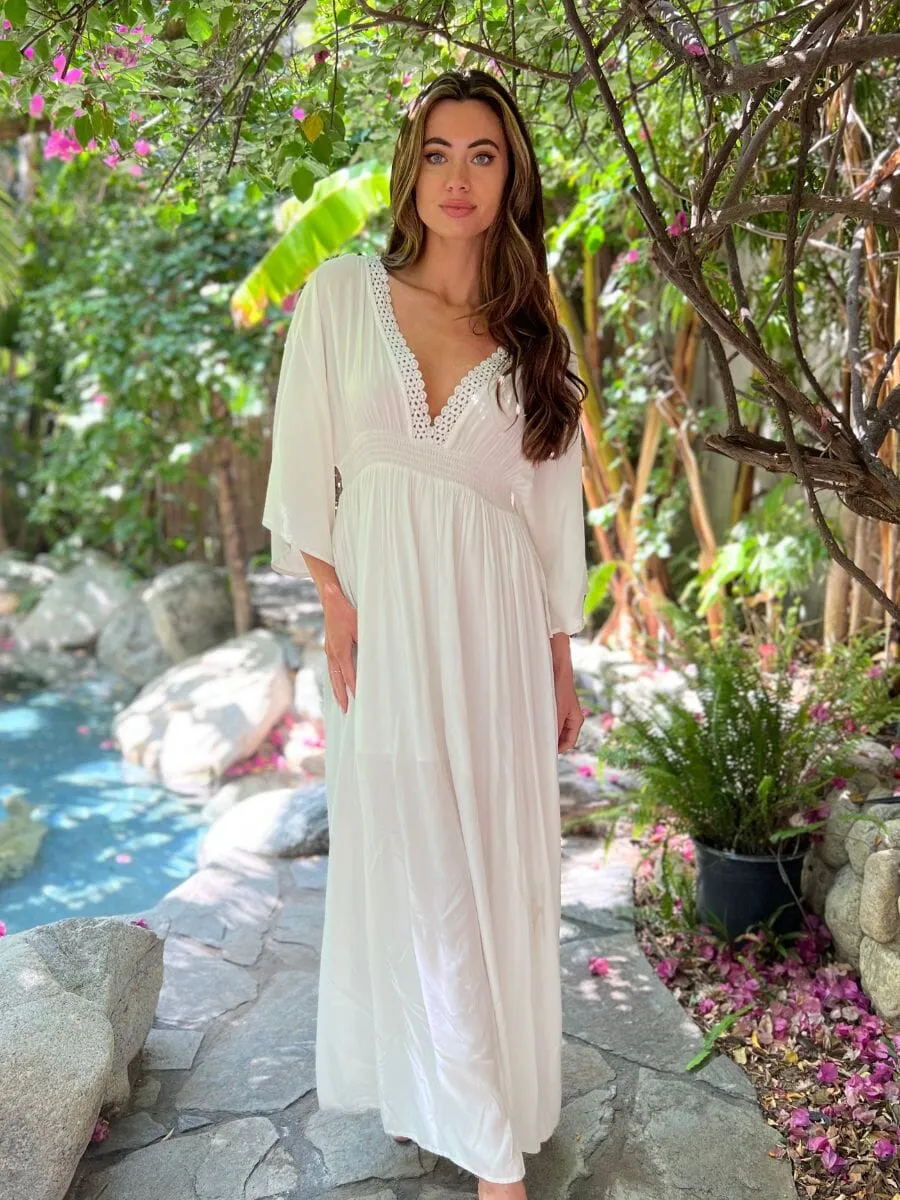 WOMEN'S 3/4 SLEEVE V-NECK TRIM DETAILED OPEN BACK MAXI DRESS